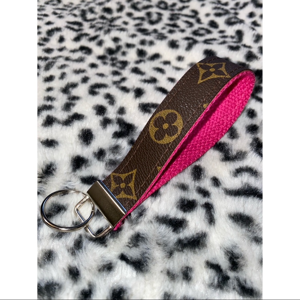 ✨Louis Vuitton✨ ☆ Keychain ☆